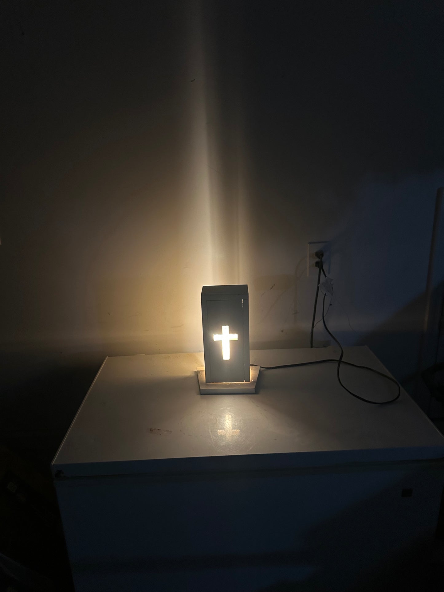 The Light Within – Handcrafted Cross Lamp